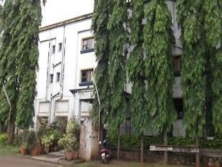 Hotel Indrayani Alandi Buitenkant foto